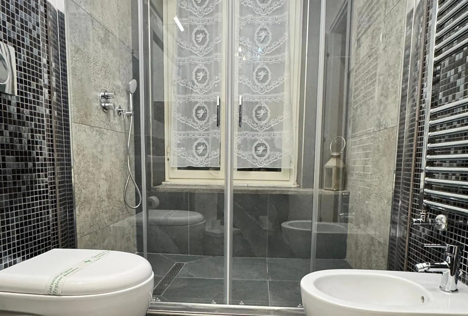 Landlord In Trastevere Guest House Rome